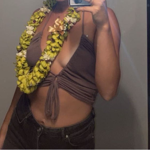Mahina Boutique Crop Top - Picture 2 of 2